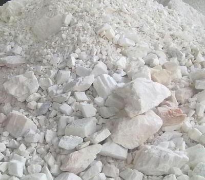 碳酸鈣礦石 - 96%以上,散裝