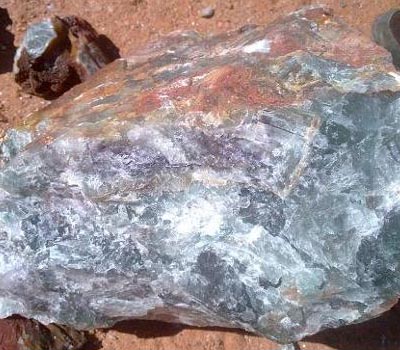 螢石 - 一級,70%-80%,散裝<br>二級螢石,40%-60%,散裝